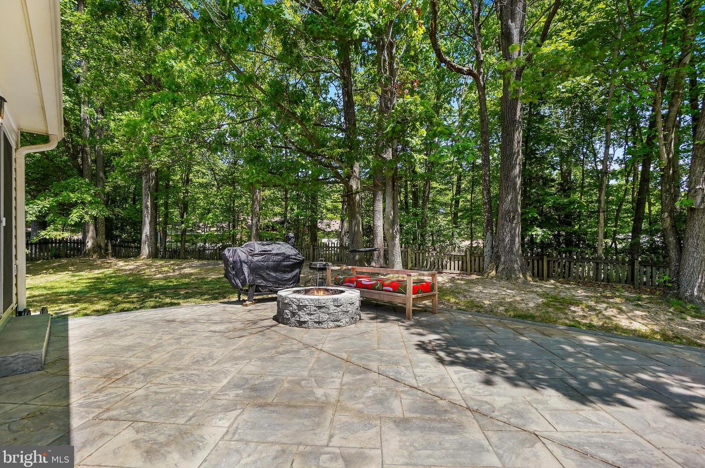 12505 Hedges Run Dr, Woodbridge VA  22192-1741 exterior