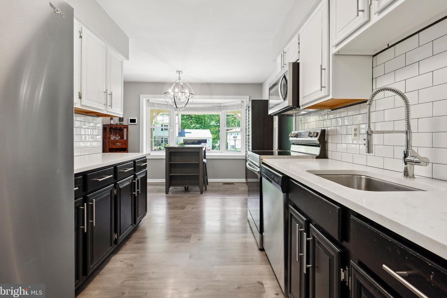 12505 Hedges Run Dr, Woodbridge VA  22192-1741 exterior