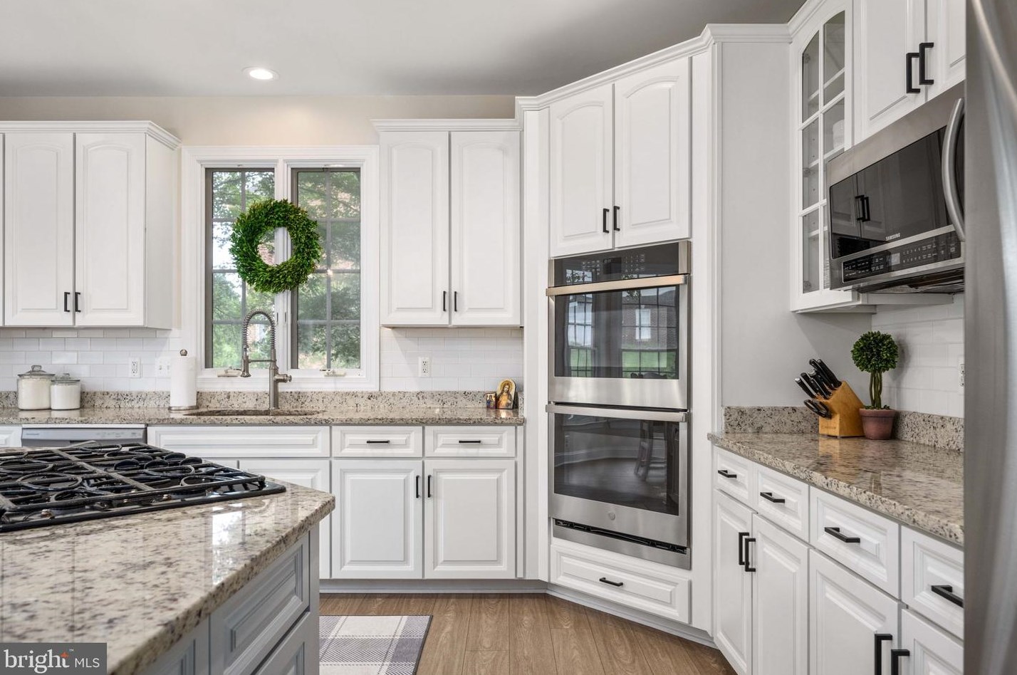 15701 Spyglass Hill Loop, Gainesville VA  20155-3226 exterior