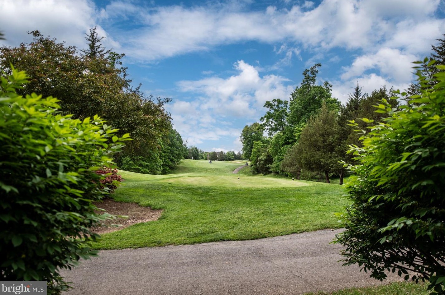 15701 Spyglass Hill Loop, Gainesville VA  20155-3226 exterior