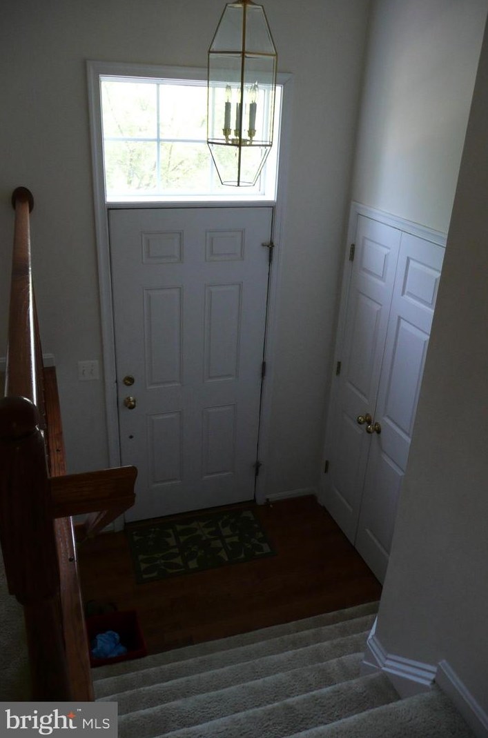 9721 Cheshire Ridge Cir, Manassas, VA 20110-2758