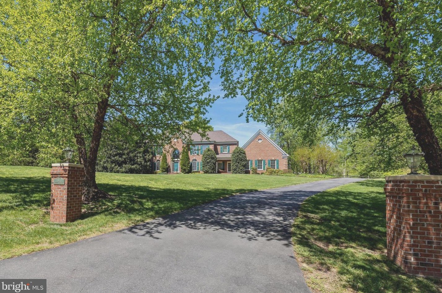 13900 Shelter Manor Dr, Haymarket, VA 20169-2447