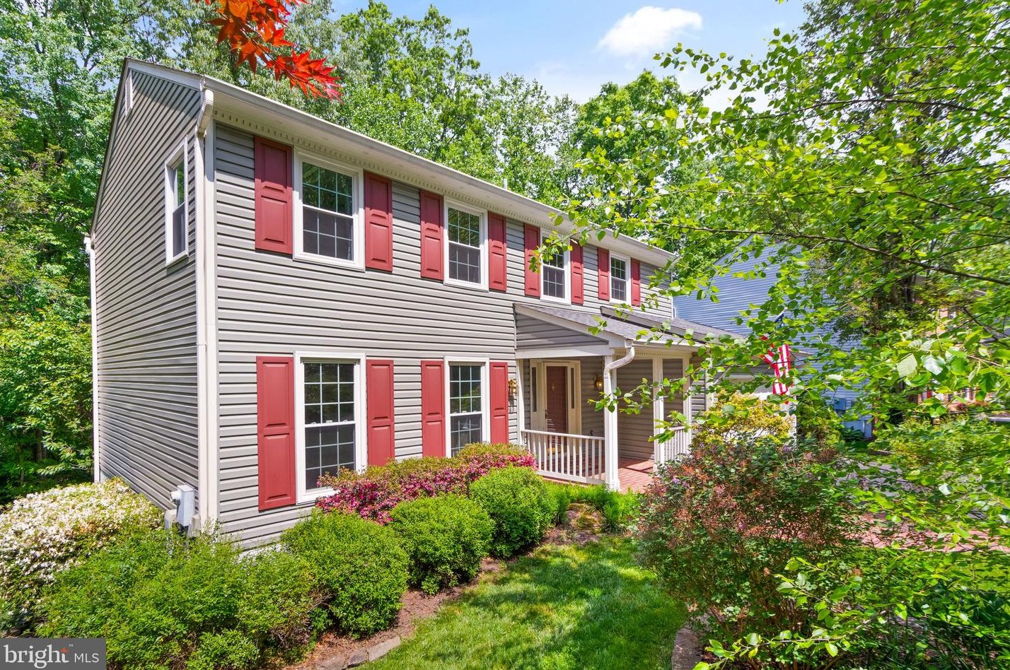 12748 Quarterhorse Ln, Woodbridge, VA 22192-5046