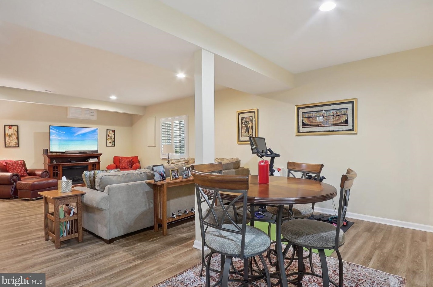 4712 Glass Mountain Way, Haymarket VA  20169-8146 exterior