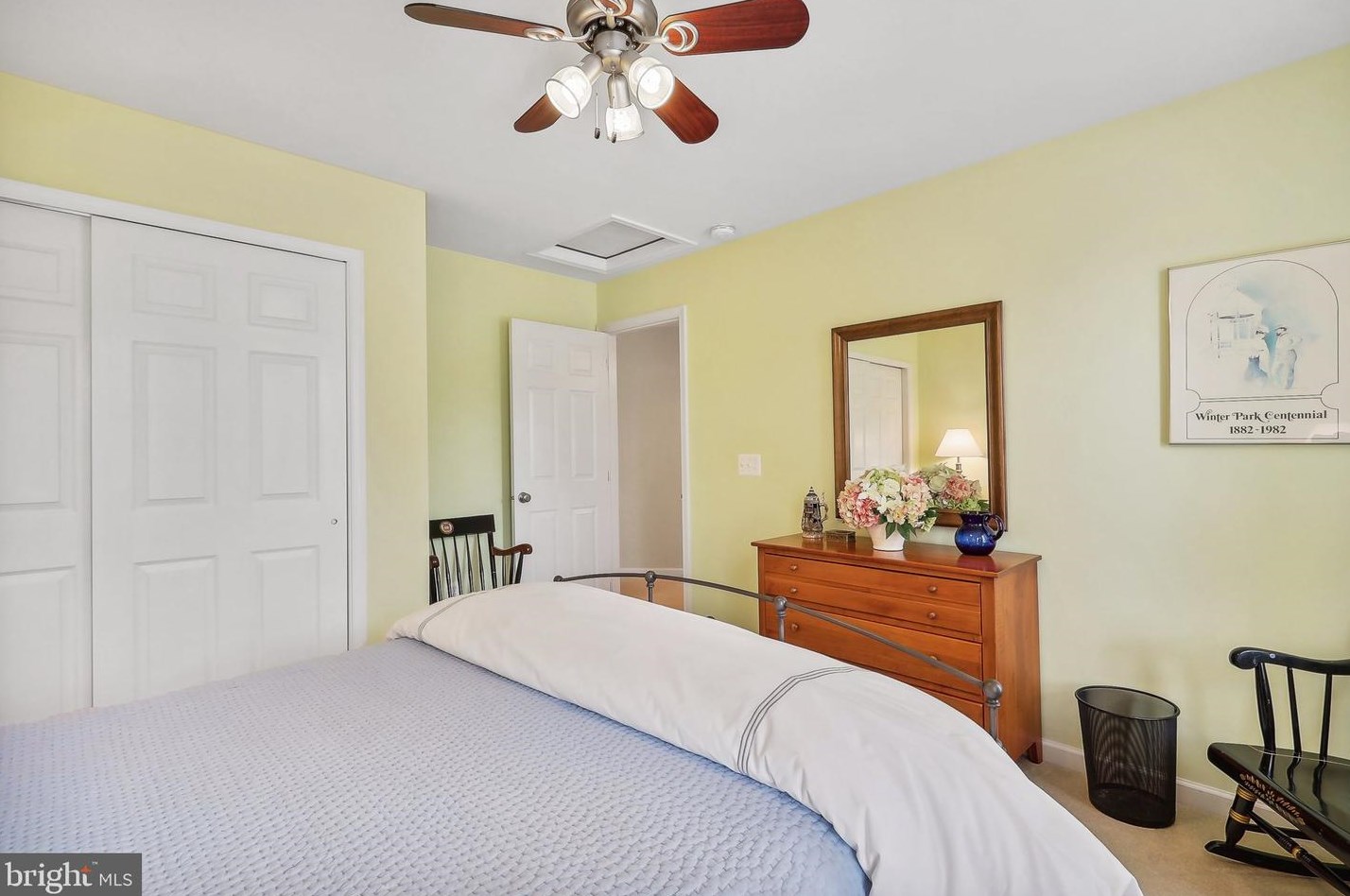 4712 Glass Mountain Way, Haymarket VA  20169-8146 exterior