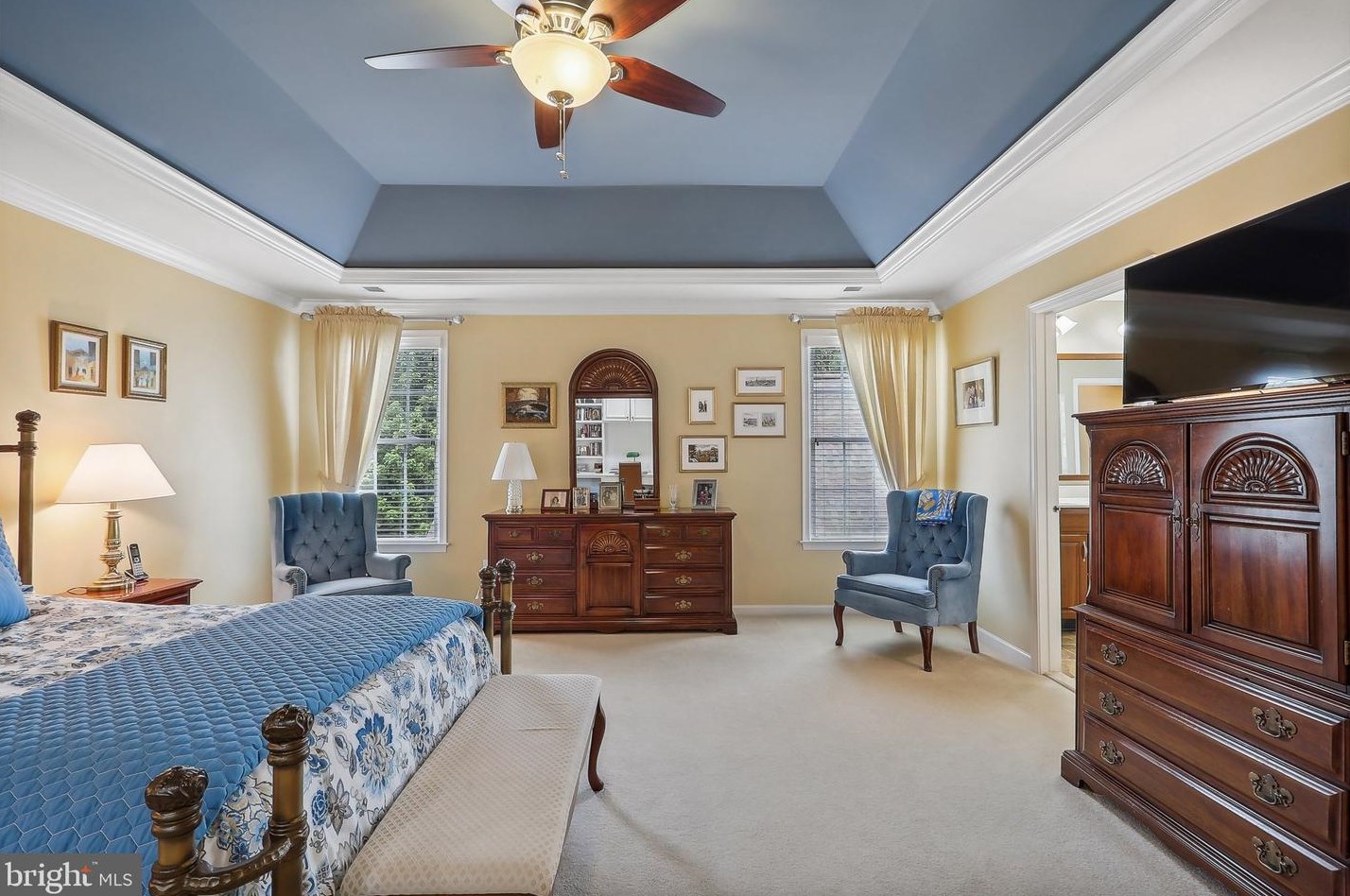 4712 Glass Mountain Way, Haymarket VA  20169-8146 exterior