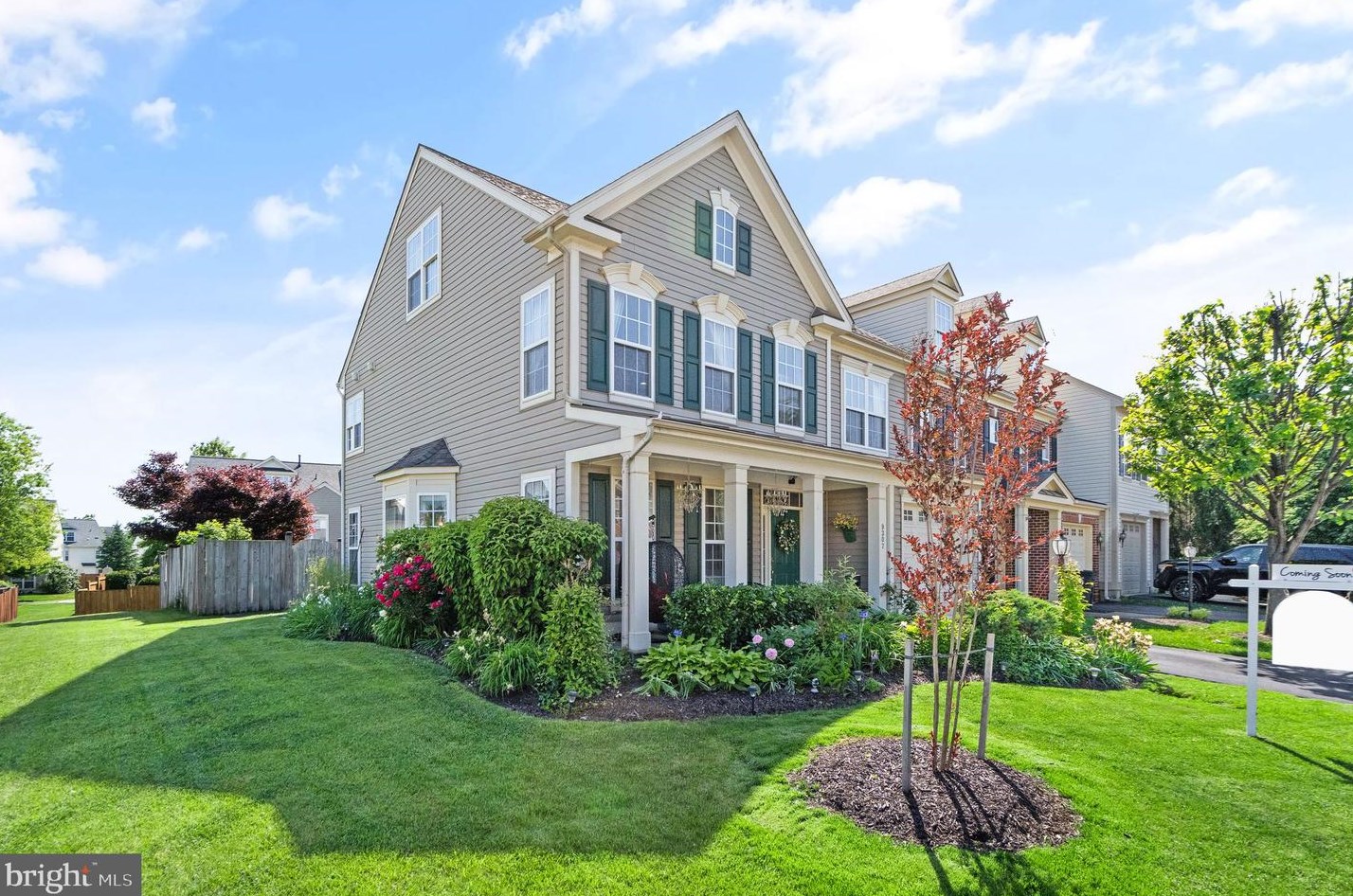 9307 Warren Falls Ln, Bristow, VA 20136