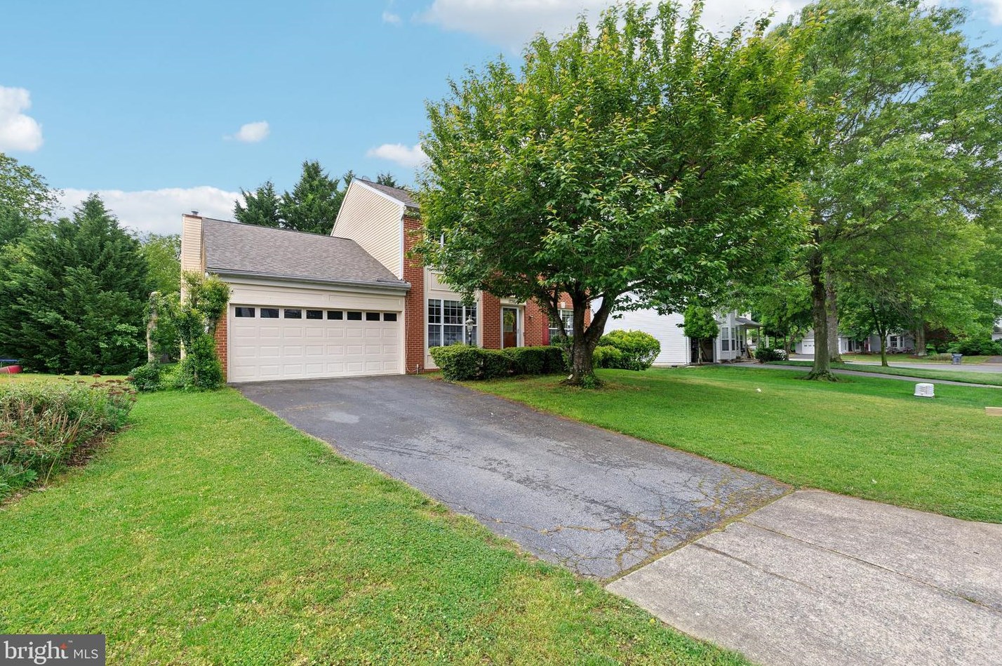 17381 Barrley Ct, Dumfries, VA 22026