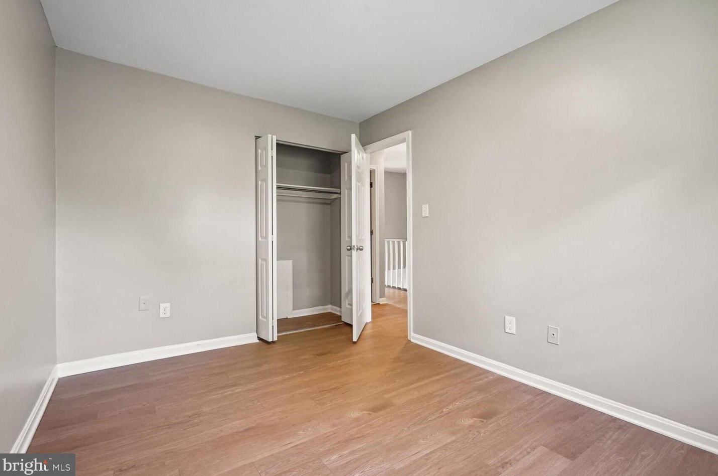 2094 Pilgrim Dr, Woodbridge VA  22192-2319 exterior