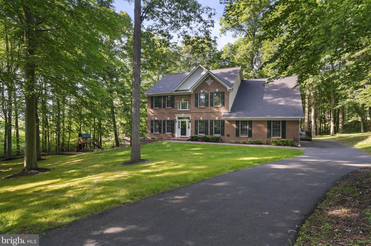 6240 Happy Creek Rd, Manassas, VA 20112-3879