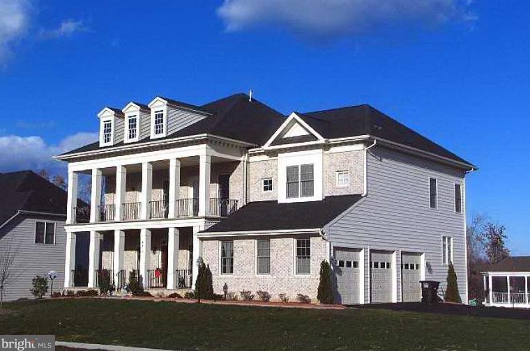 4314 Newbold Ct, Woodbridge, VA 22192