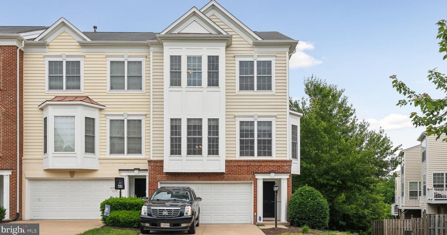 14593 Crossfield Way, Woodbridge, VA 22191