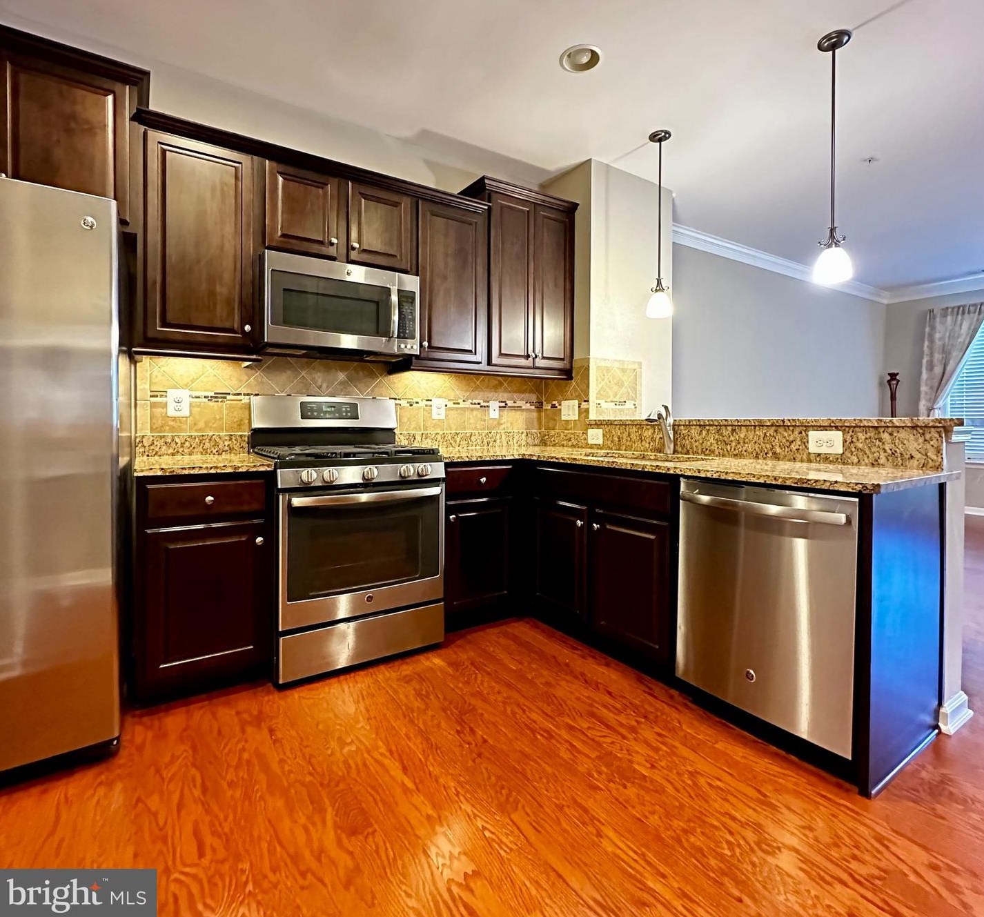 4863 Dane Ridge Cir, Woodbridge, VA 22193