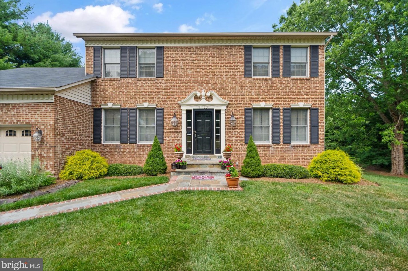 4183 Stepney Dr, Gainesville, VA 20155-1131