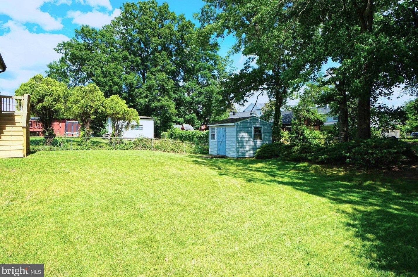 14897 Cordell Ave, Woodbridge VA  22193-1909 exterior