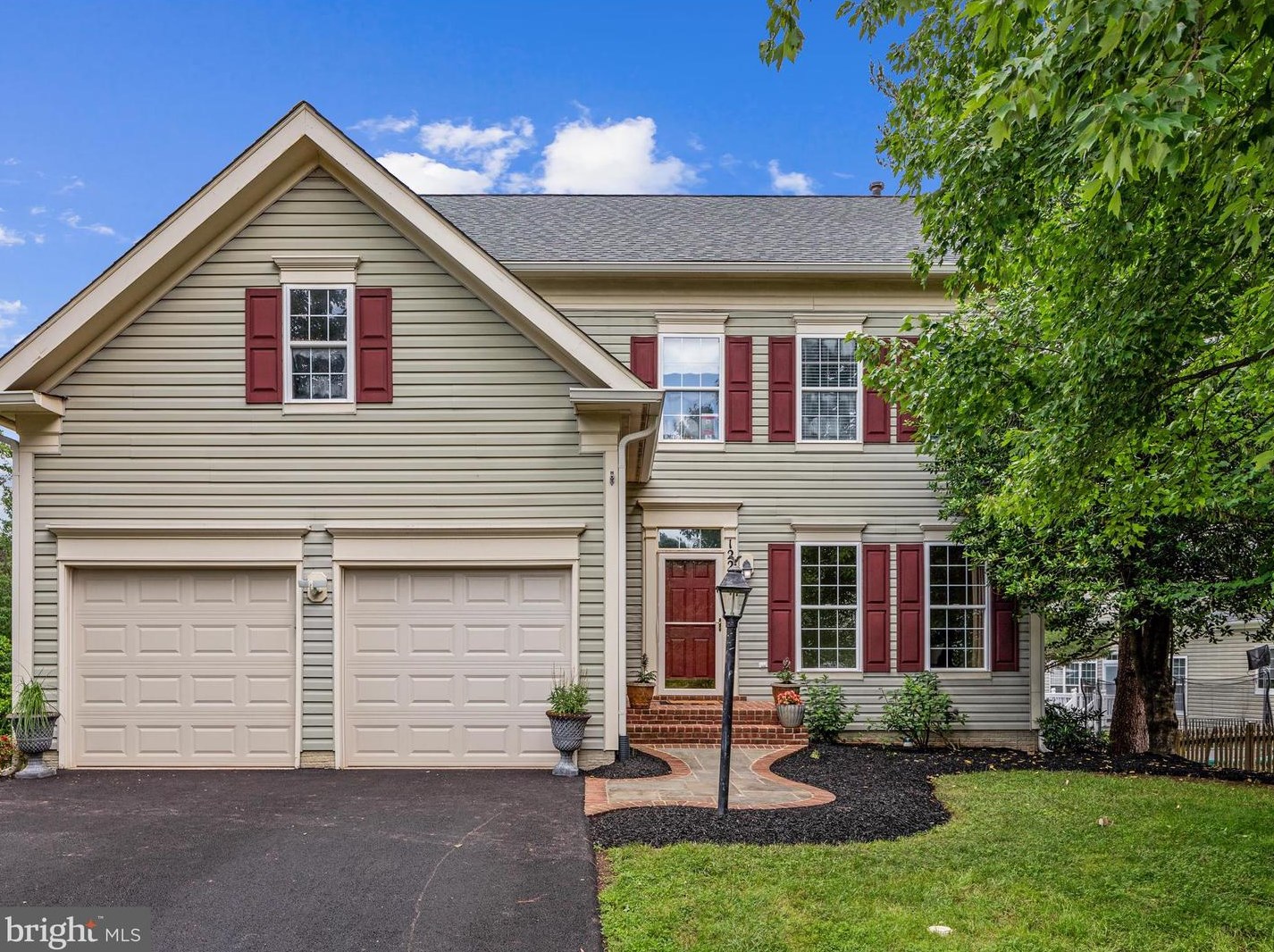 12258 Scotts Mill Dr, Bristow, VA 20136