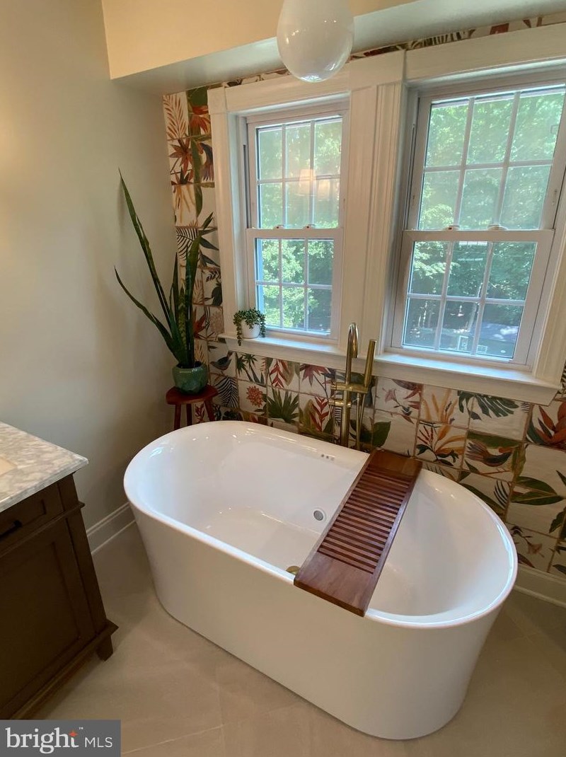 13071 Pershing Dr, Manassas VA  20112-3694 exterior