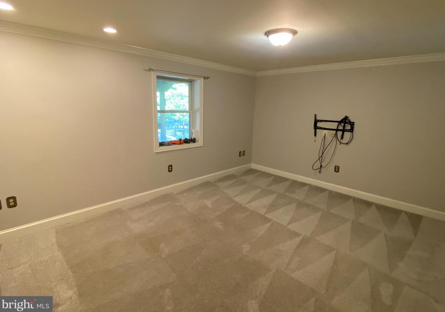 13071 Pershing Dr, Manassas VA  20112-3694 exterior
