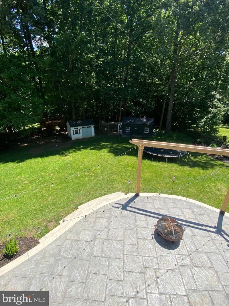 13071 Pershing Dr, Manassas VA  20112-3694 exterior