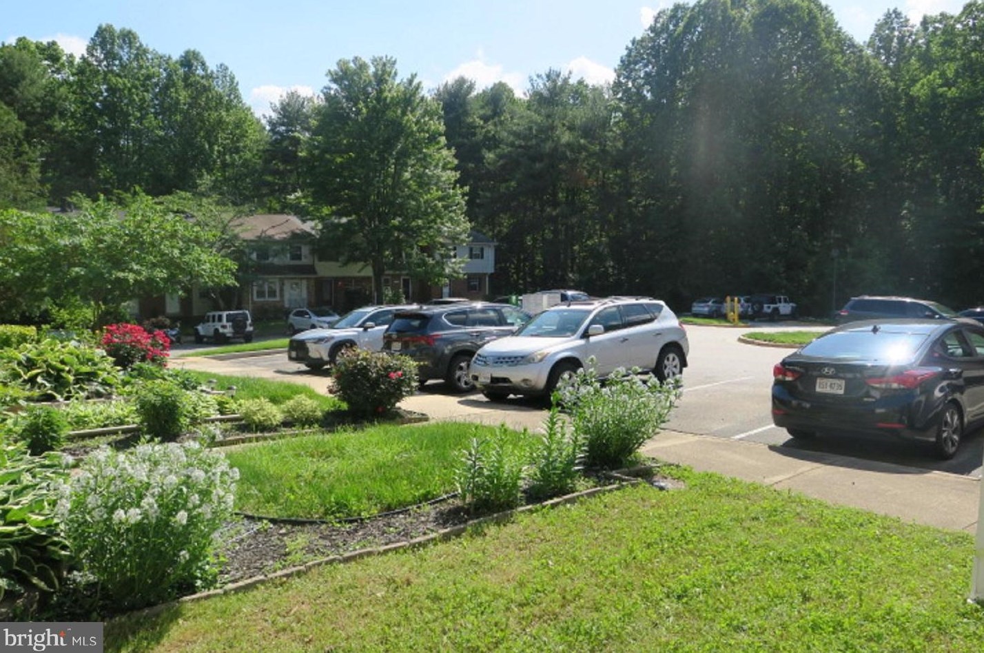 14897 Emberdale Dr, Woodbridge VA  22193-2680 exterior