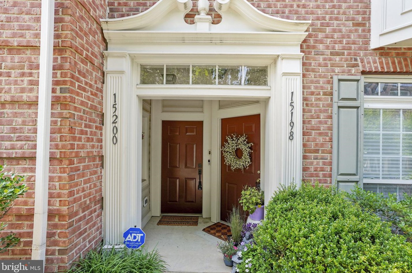15200 Lancashire Dr, Woodbridge, VA 22191