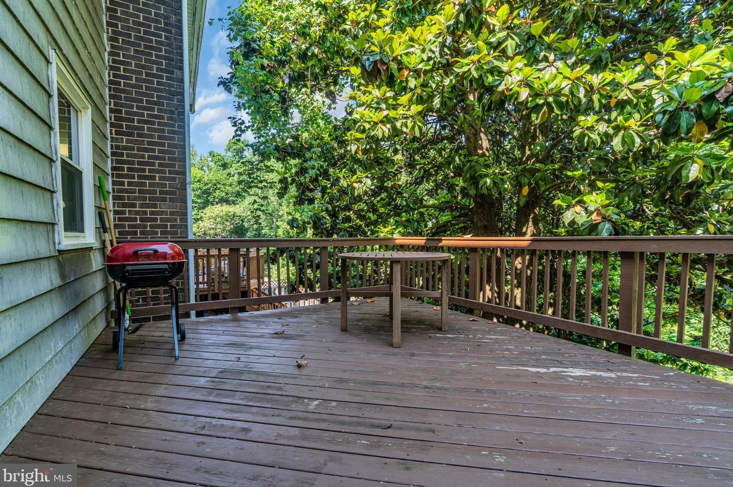 1919 Mariner Ln, Woodbridge VA  22192-2329 exterior