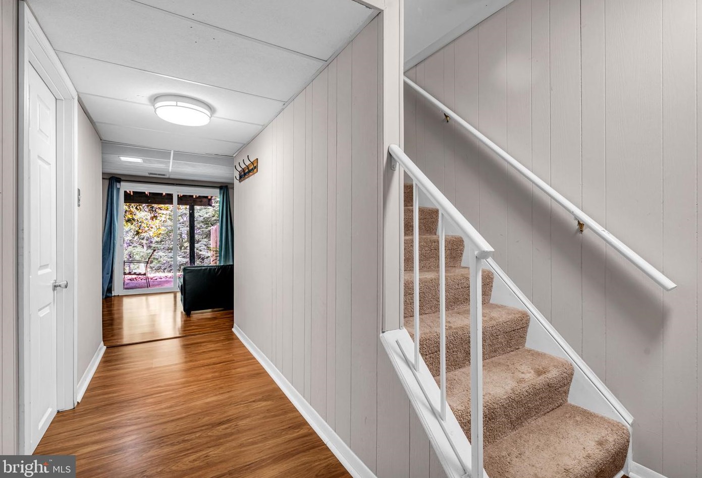 1919 Mariner Ln, Woodbridge VA  22192-2329 exterior