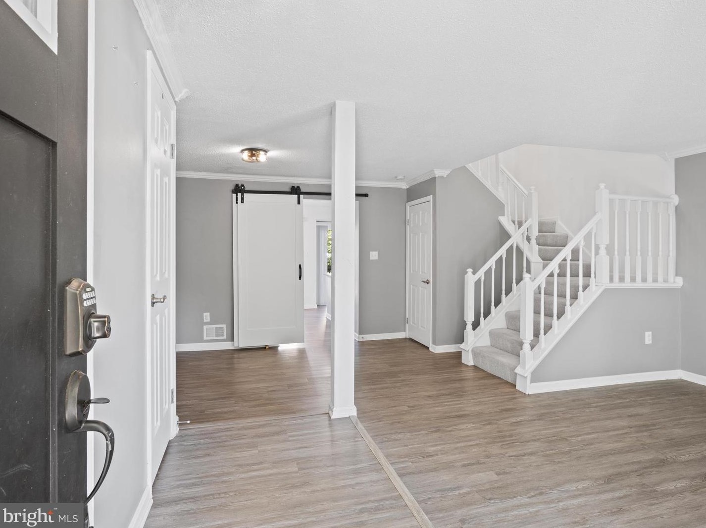 11565 Hill Meade Ln, Woodbridge, VA 22192