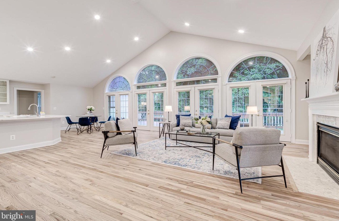 1846 Strickland Ct, Woodbridge VA  22191-4560 exterior