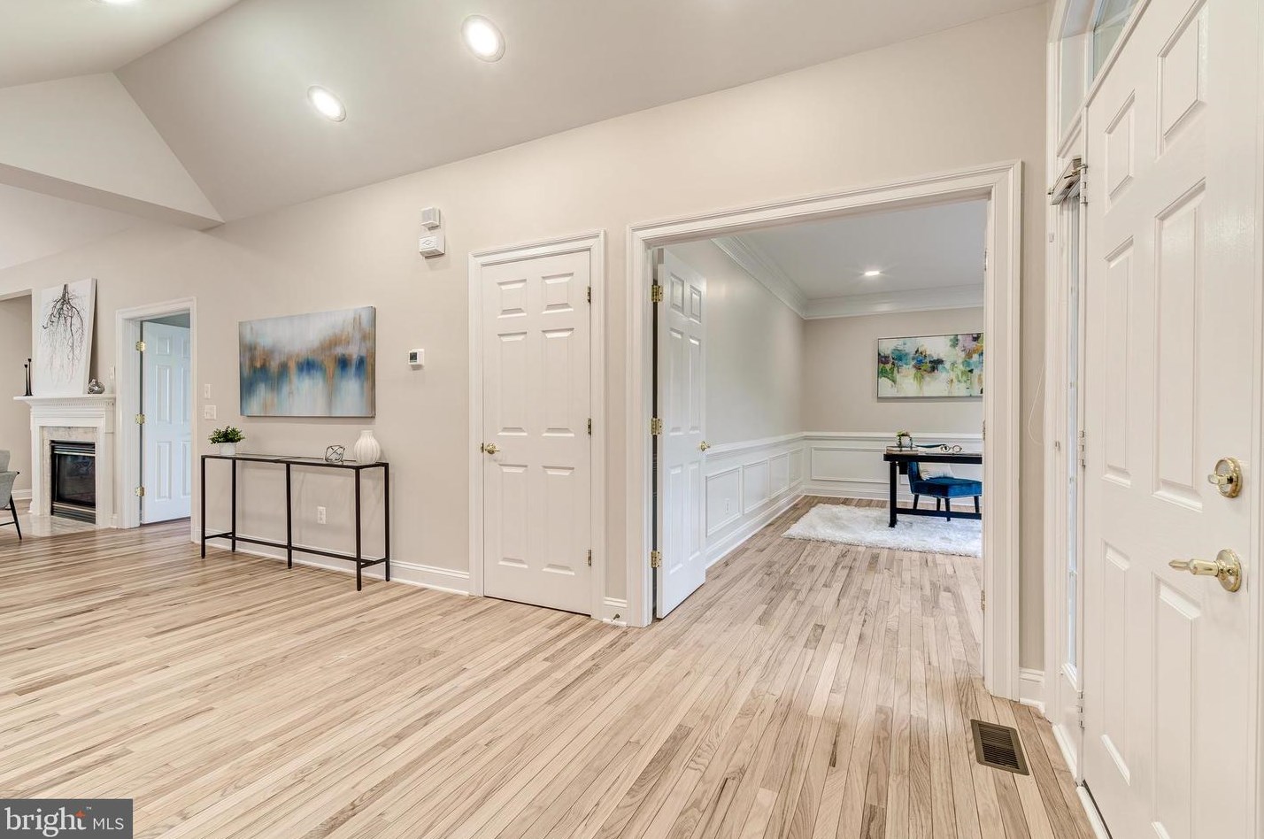 1846 Strickland Ct, Woodbridge VA  22191-4560 exterior