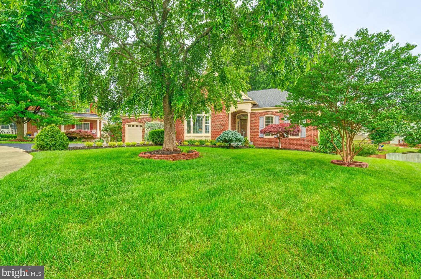 1846 Strickland Ct, Woodbridge VA  22191-4560 exterior