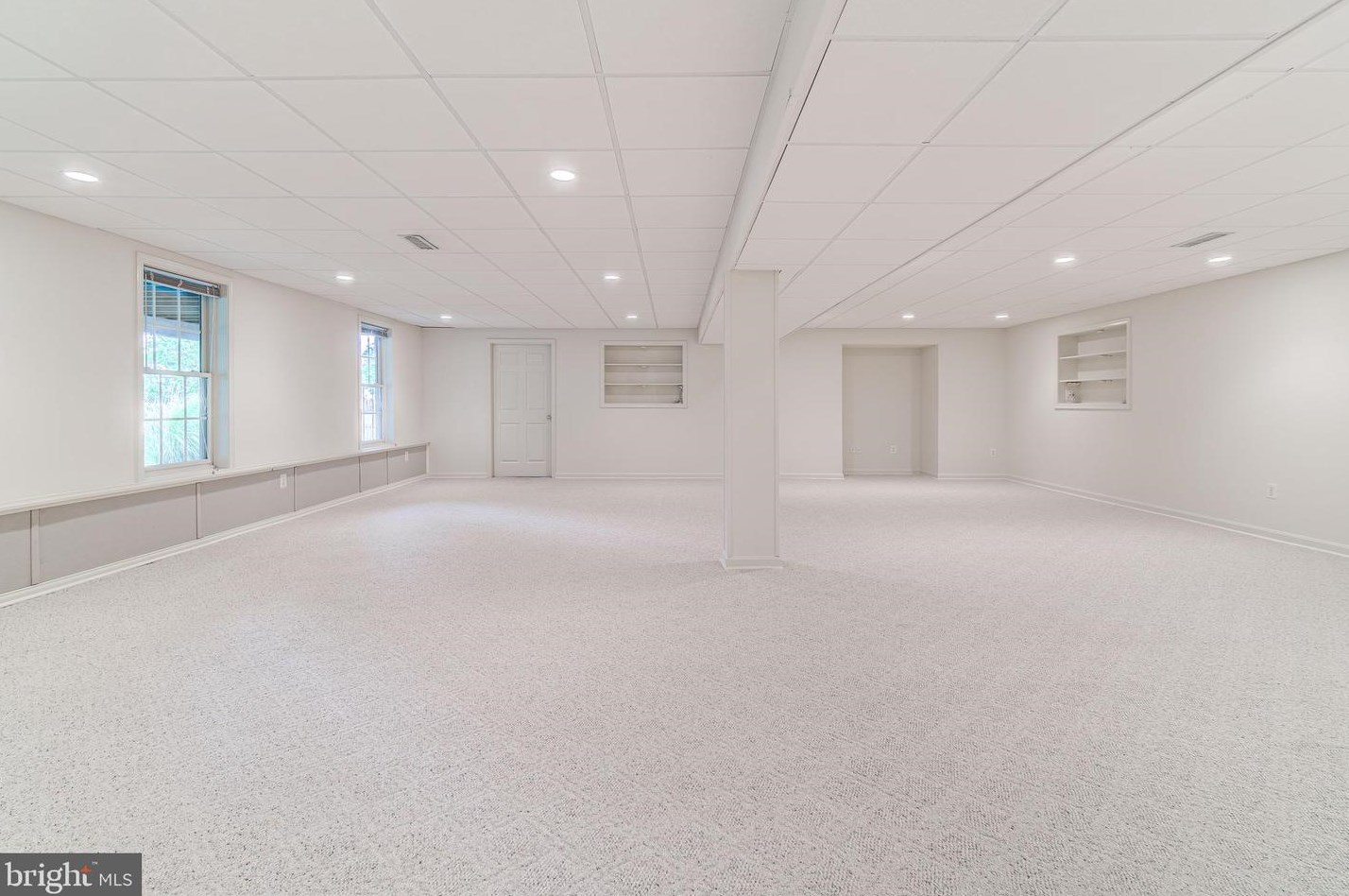 1846 Strickland Ct, Woodbridge VA  22191-4560 exterior