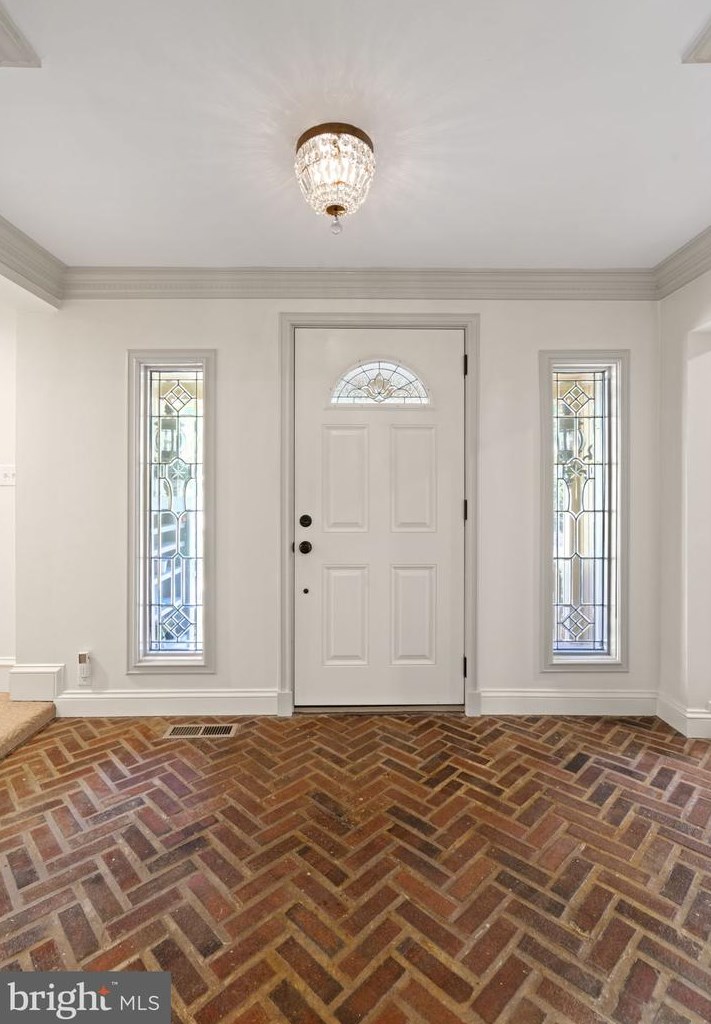 11871 Mente Rd, Manassas VA 20112-5324 exterior