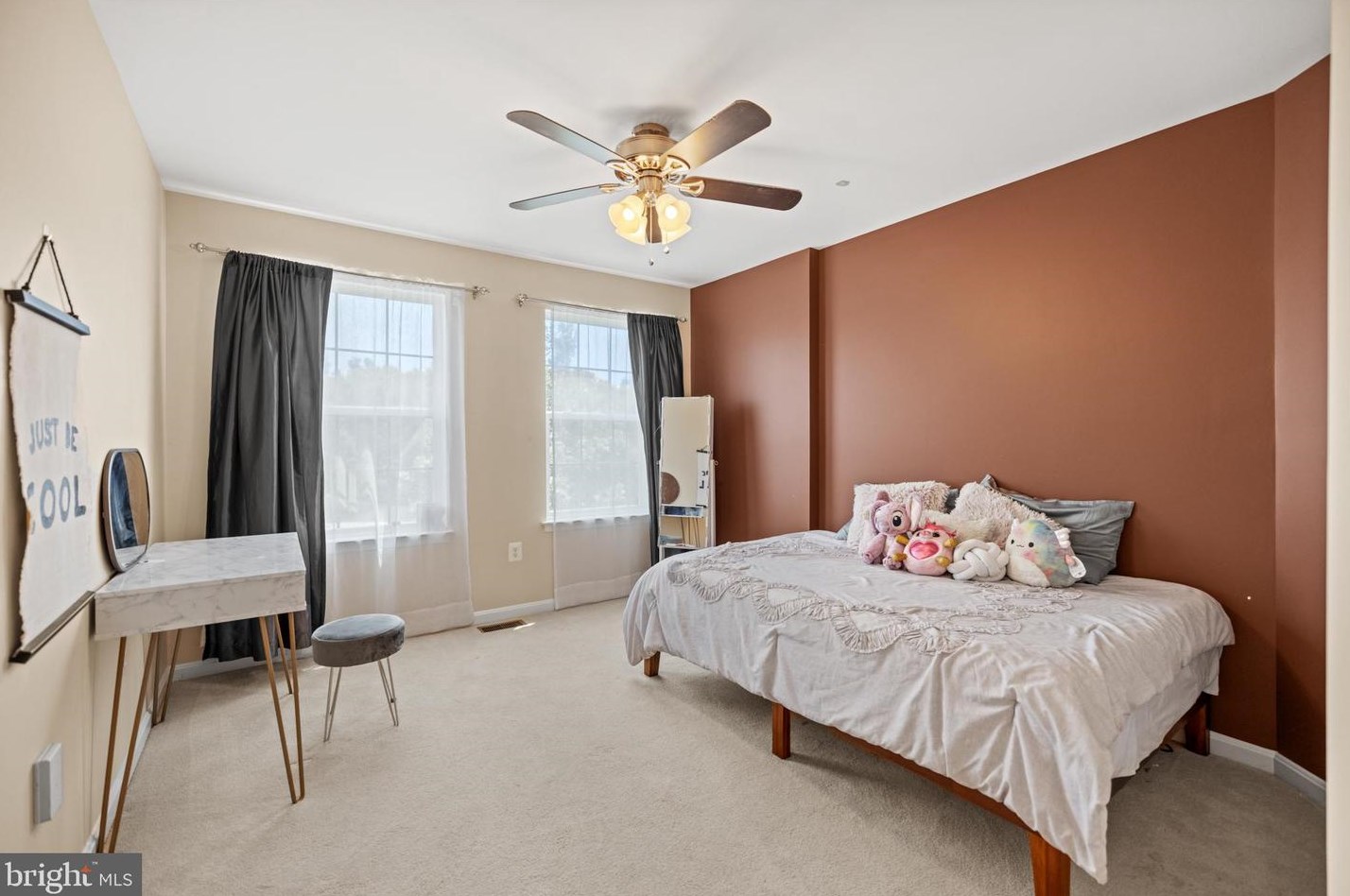 16060 Imperial Eagle Ct, Woodbridge VA  22191-6559 exterior