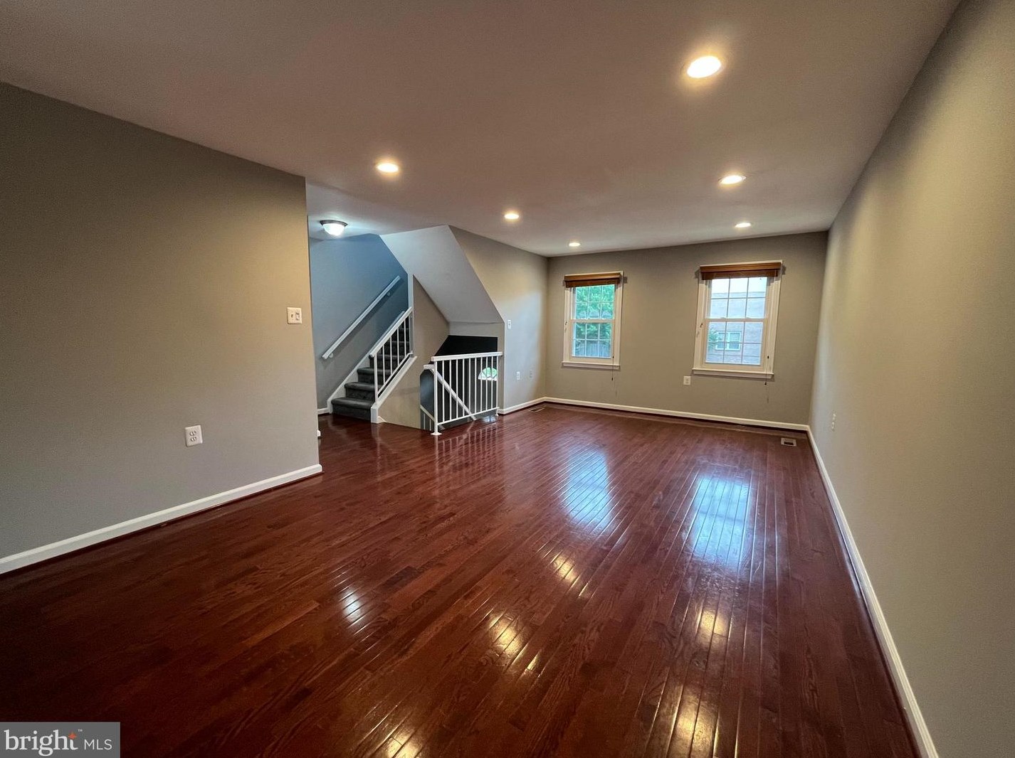 11353 Cromwell Ct, Woodbridge VA  22192-1125 exterior