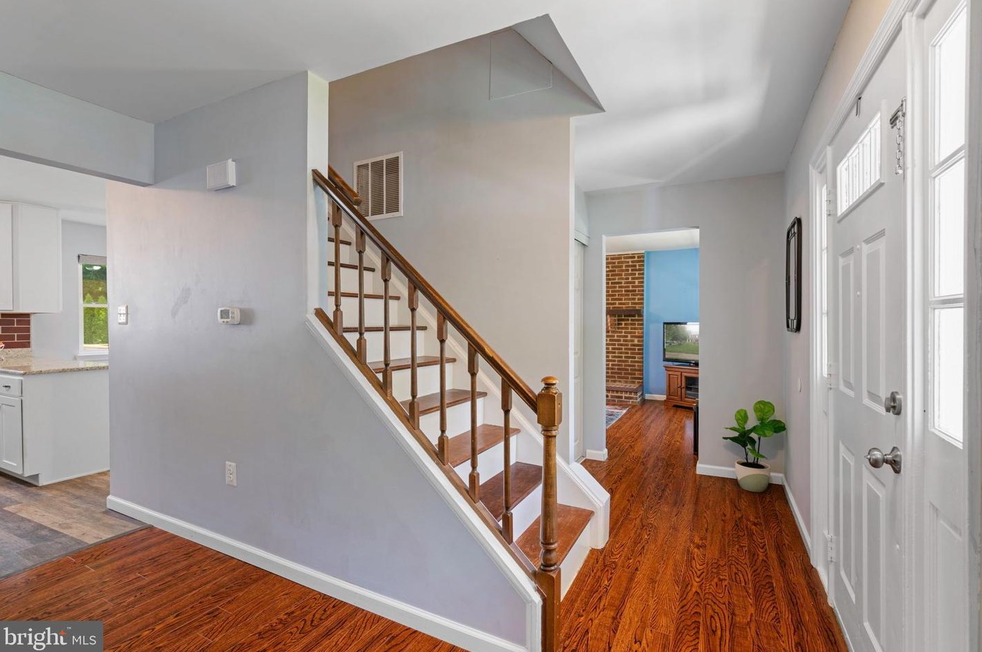 2260 Jennings St, Woodbridge, VA 22191