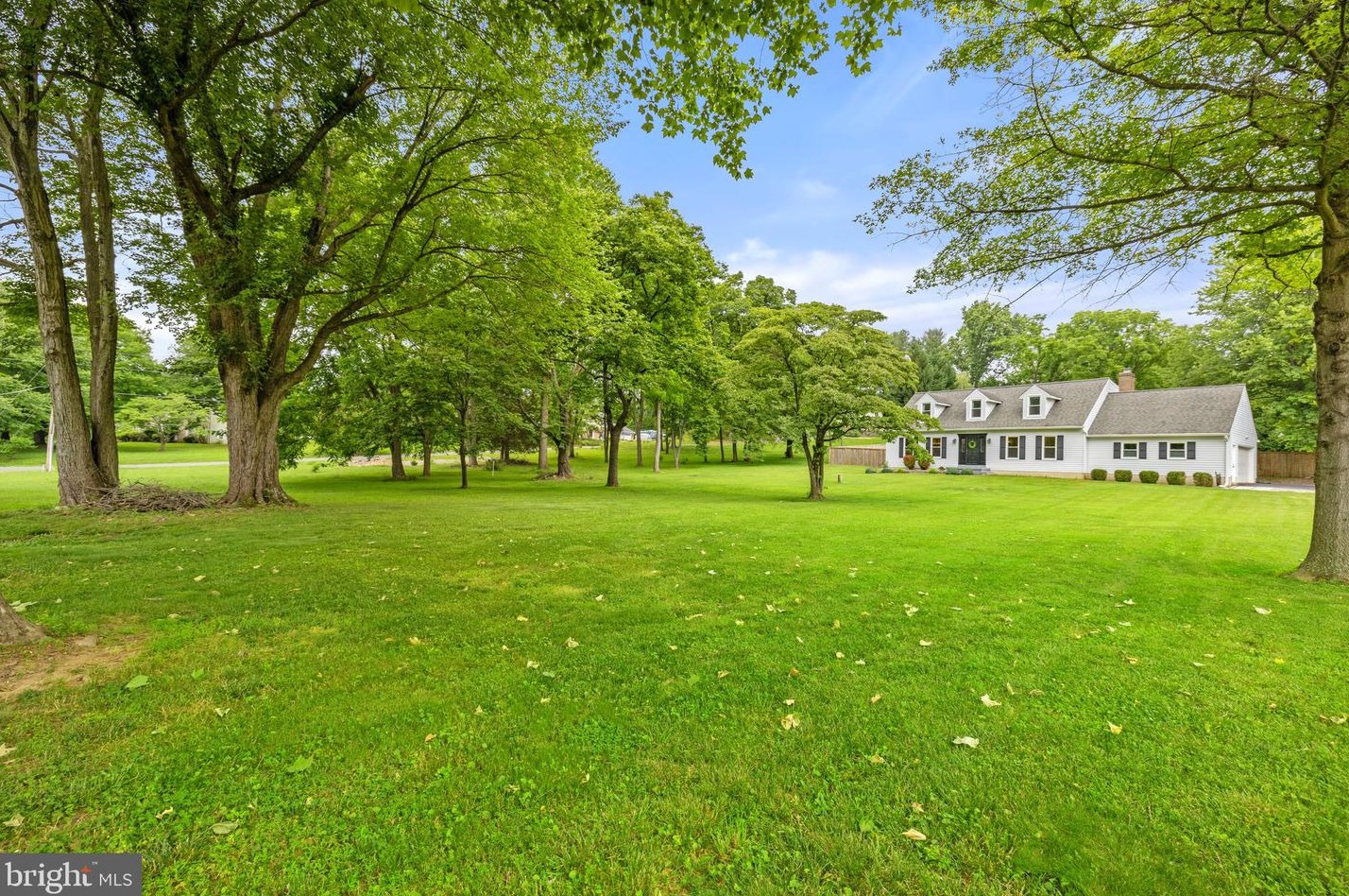 15900 Waterfall Rd, Haymarket VA  20169-2127 exterior