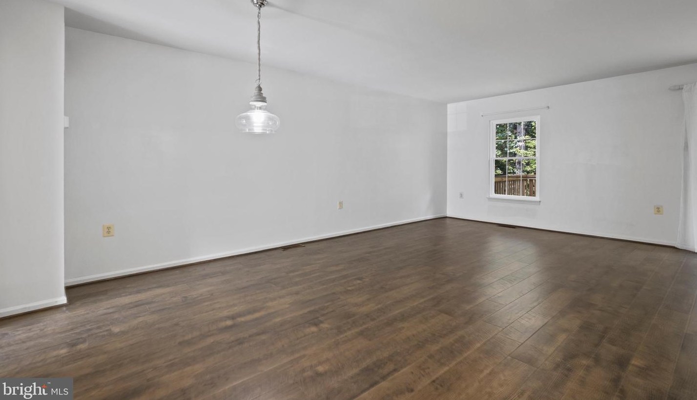 3474 Aviary Way, Woodbridge VA  22192-1068 exterior