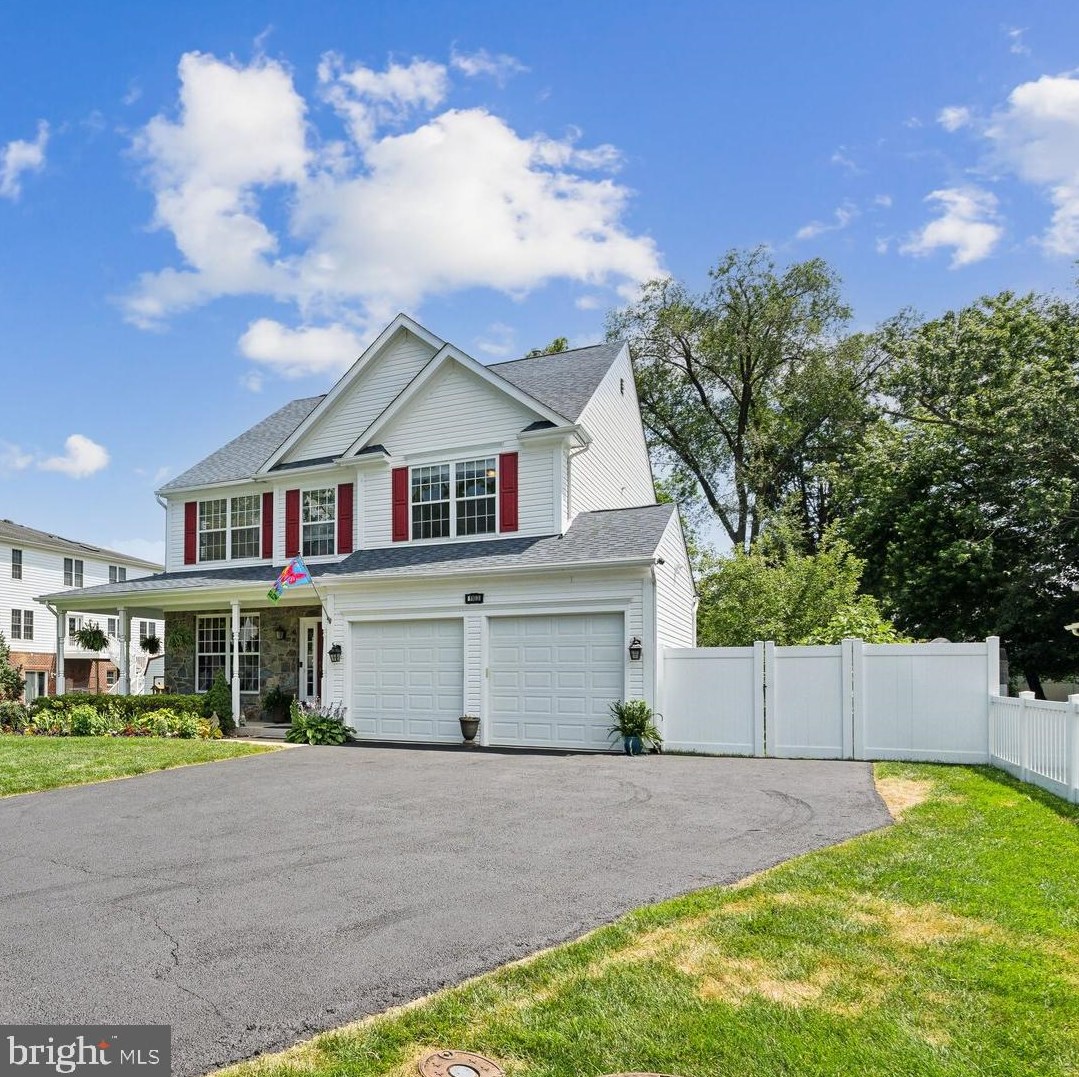 1103 Burton St, Woodbridge, VA 22191