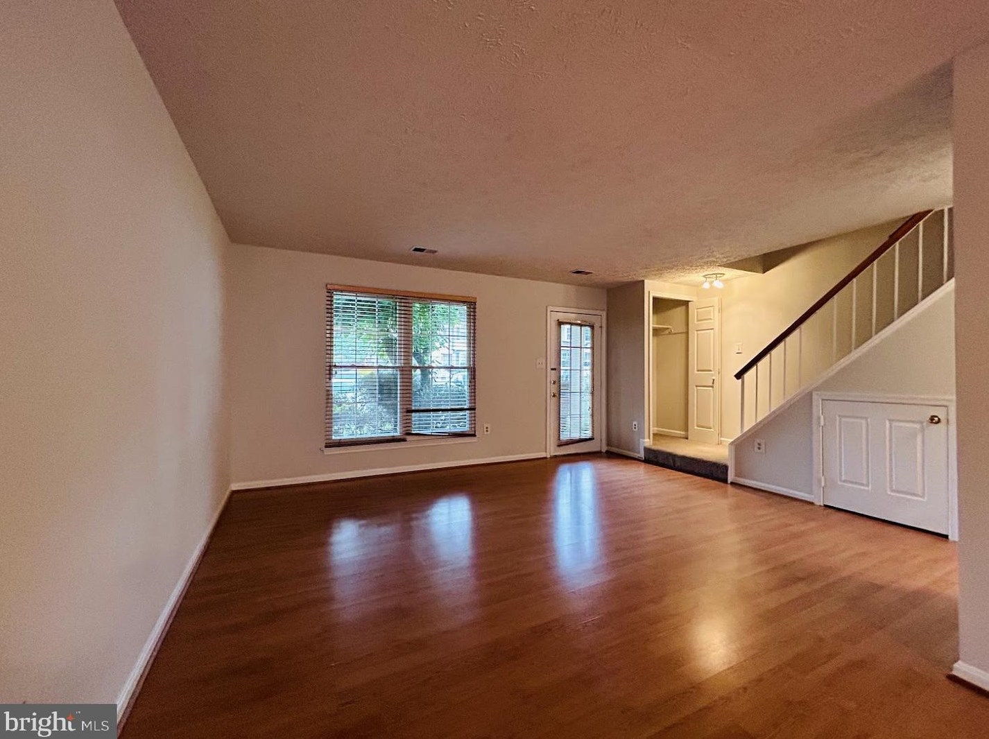 4892 Saltwater Dr, Dumfries, VA 22025