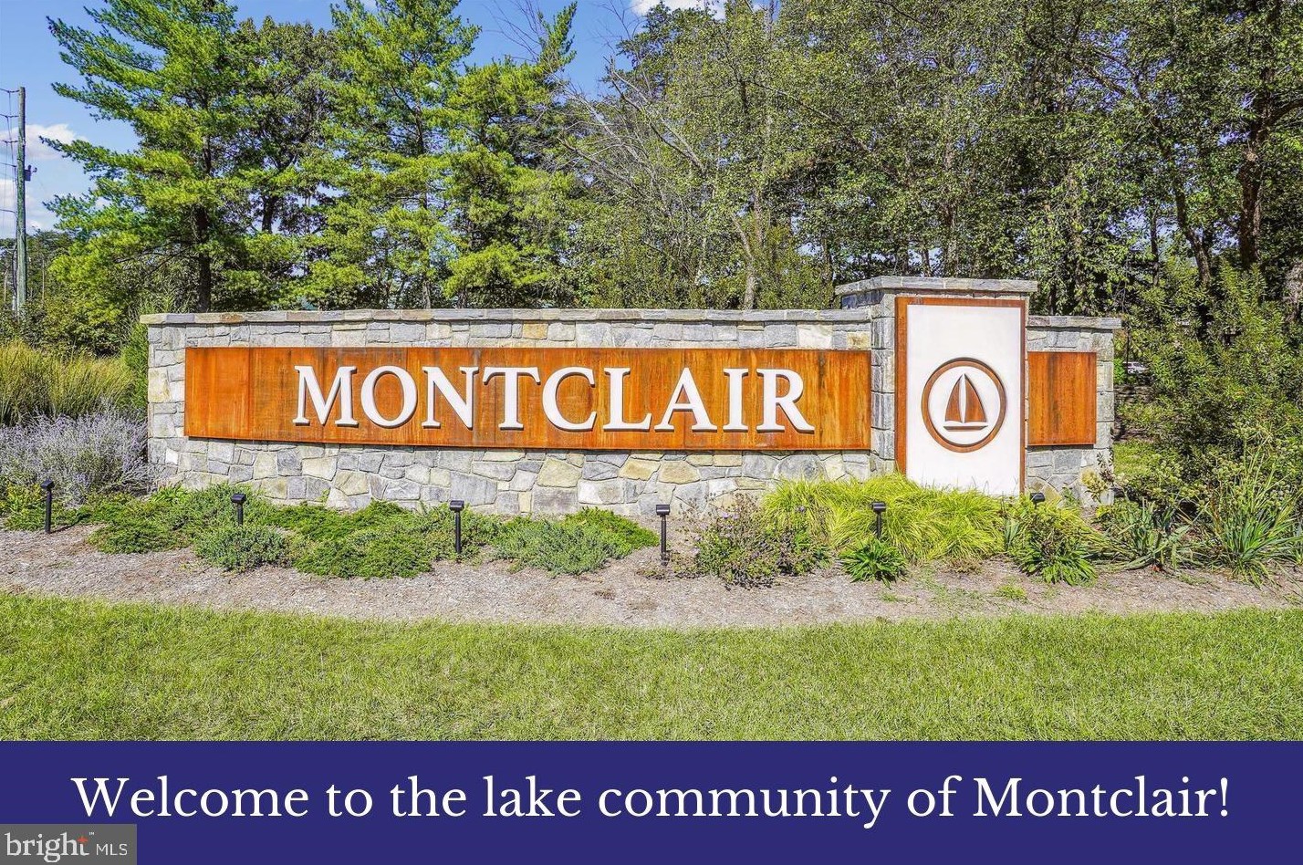 16208 Dartmoor Dr, Dumfries, VA 22025-1749
