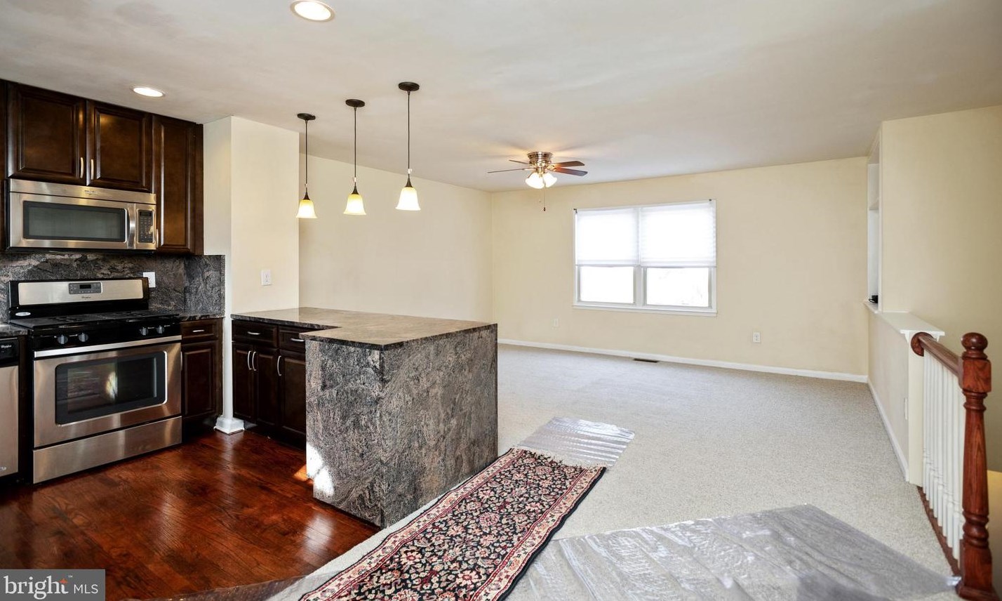 14733 Elmira Ct, Woodbridge, VA 22193-2619