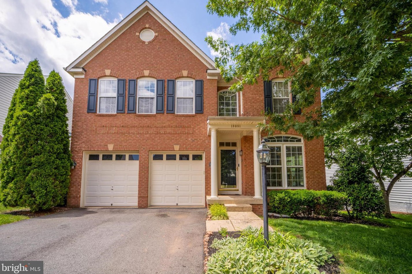 18081 Camdenhurst Dr, Gainesville, VA 20155