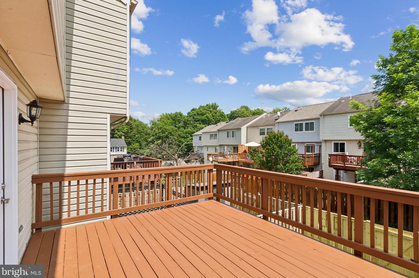 3863 Sunny Brook Ct, Woodbridge VA  22192-6443 exterior