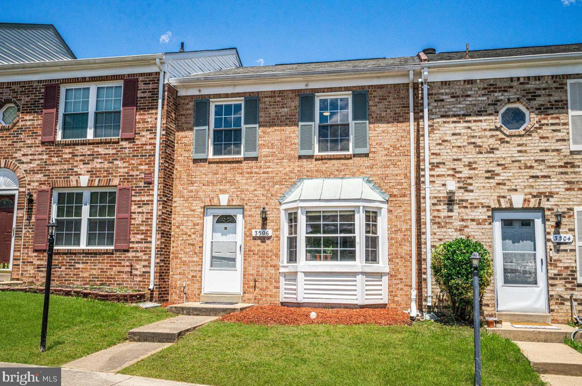 3506 Legere Ct, Woodbridge, VA 22193