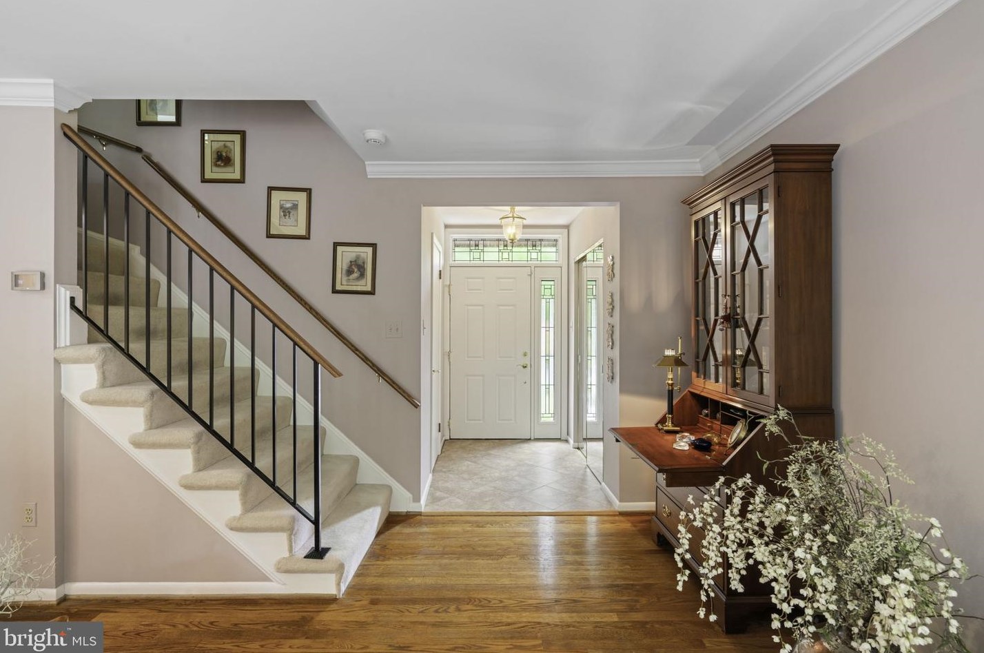 2592 Tree House Dr, Woodbridge, VA 22192