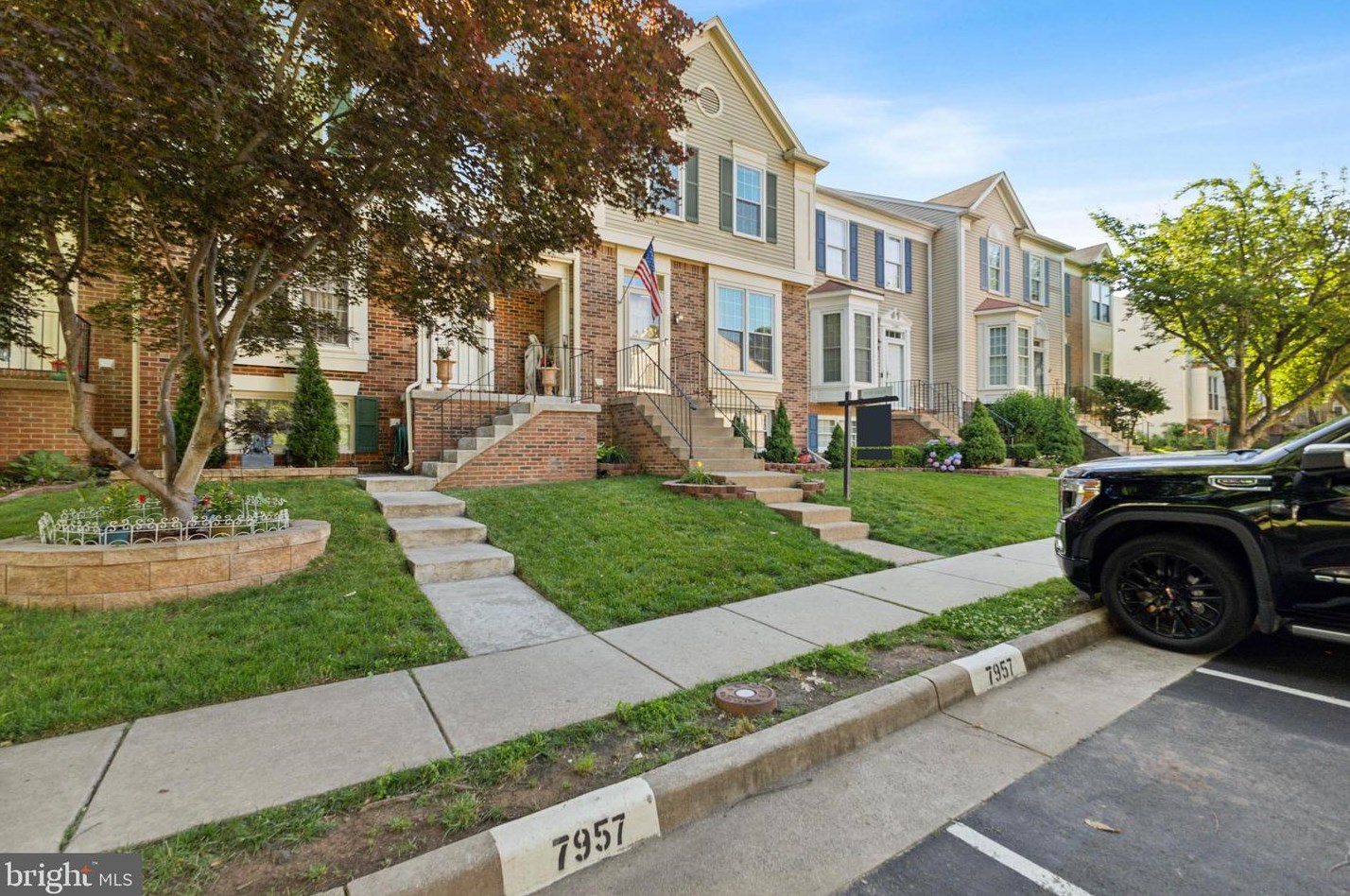 7965 Rebel Walk Dr, Manassas, VA 20109