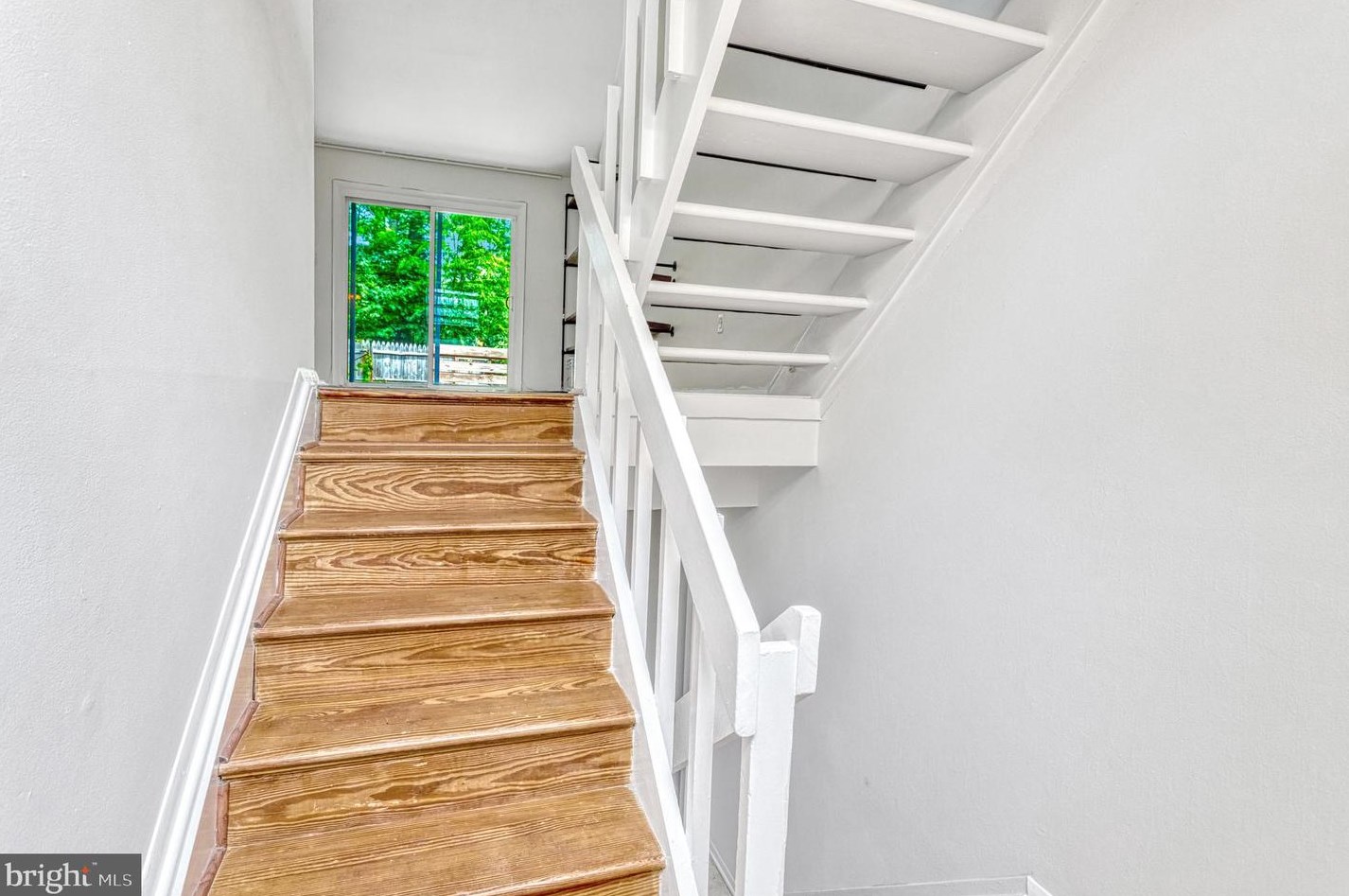 12532 Armada Pl, Woodbridge, VA 22192-3135