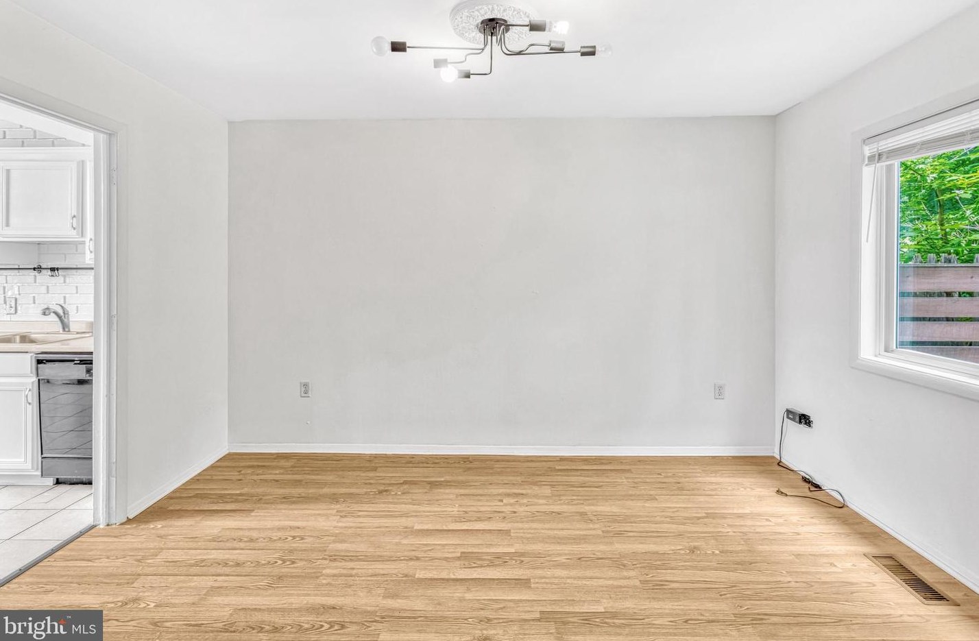 12532 Armada Pl, Woodbridge VA  22192-3135 exterior