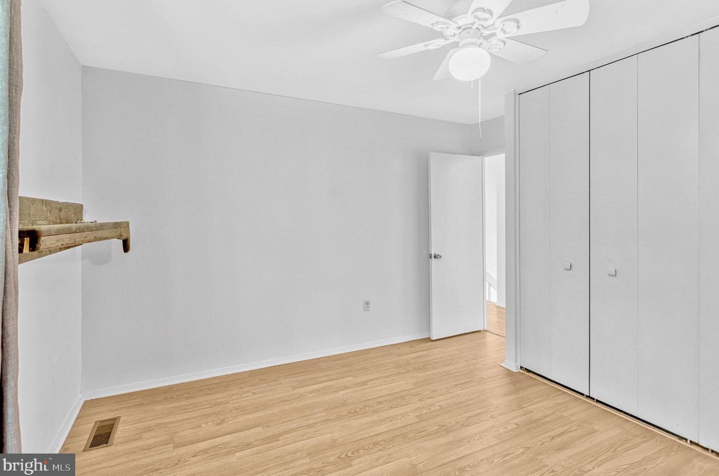 12532 Armada Pl, Woodbridge VA  22192-3135 exterior